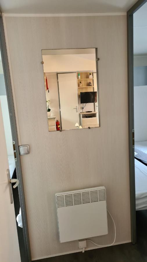 Mobil Home La Licorne Camping Nous Dormant Сен-Жан-де-Мон Экстерьер фото